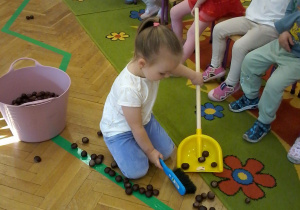 "Jesień zmysłami maluszków"– innowacja pedagogiczna w grupie III