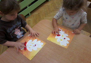 "Jesień zmysłami maluszków"– innowacja pedagogiczna w grupie III