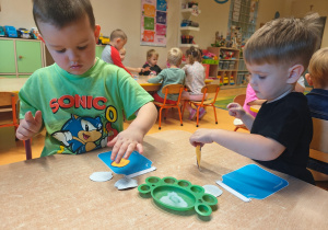 „Z Panią Jesień odkrywamy skarby jesieni”- projekt edukacyjny w grupie II