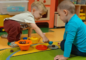 „Z Panią Jesień odkrywamy skarby jesieni”- projekt edukacyjny w grupie II
