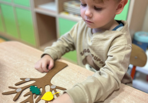 „Z Panią Jesień odkrywamy skarby jesieni”- projekt edukacyjny w grupie II