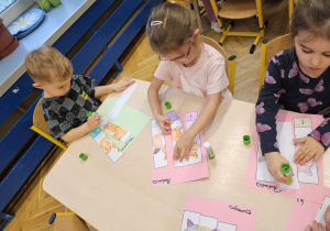 "Raz, dwa, trzy- zakodujemy dziś i my"- grupa IV